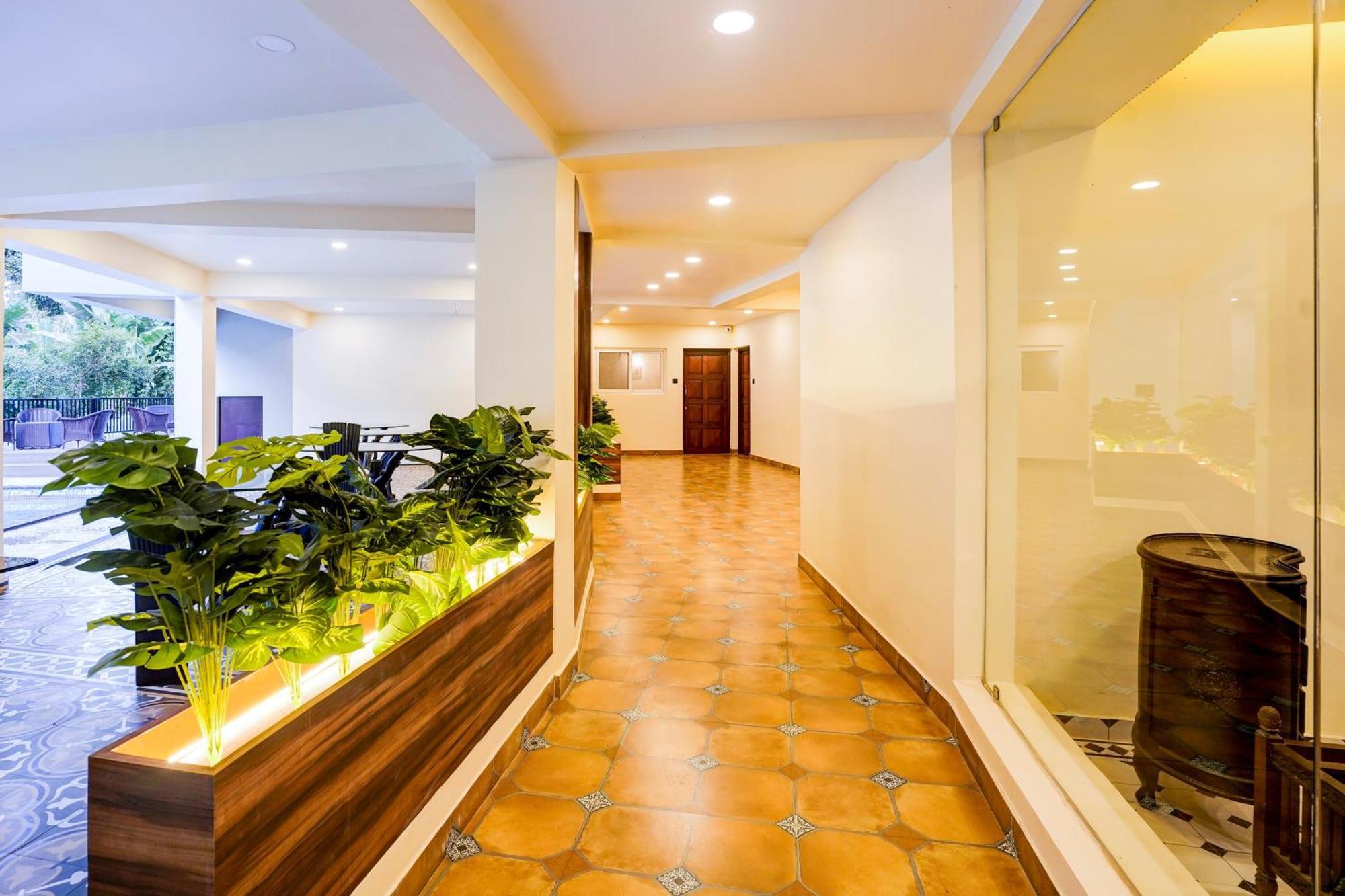 Collection O Dona Karen Hotel GOA Exterior photo